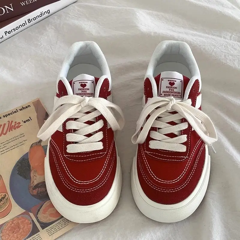 أحذية رياضية غليظة النعل للنسا - مراجعة Vans Shoes Old Skool وسعره