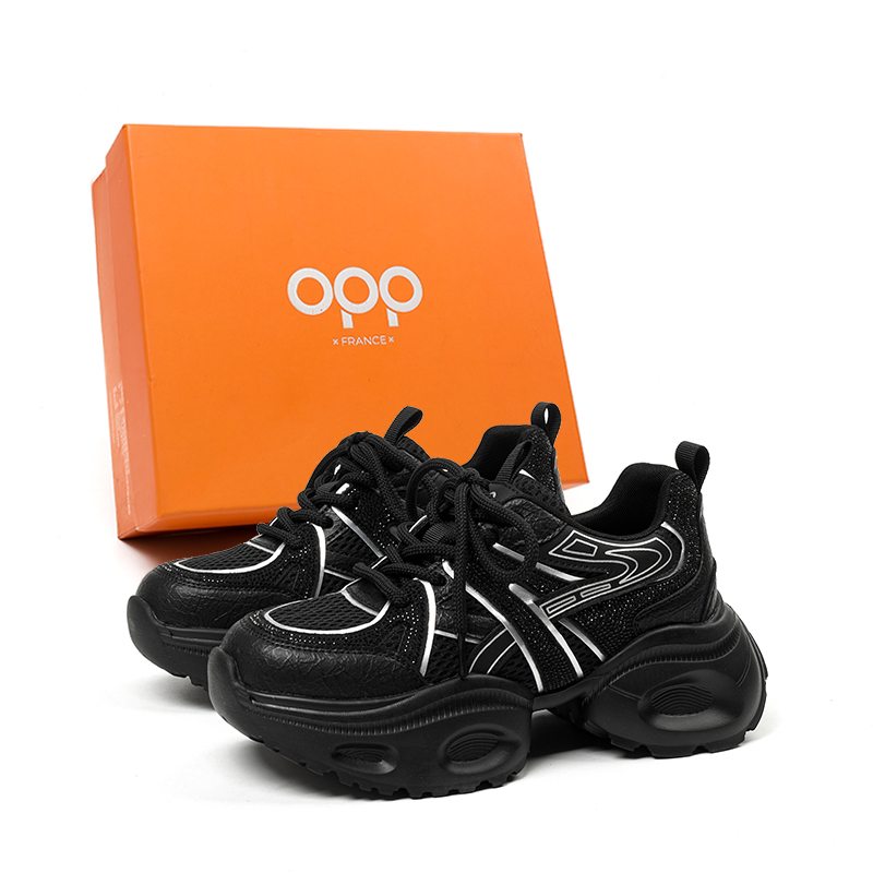 OPP أحذية رياضية نسائية صيفية  - مراجعة New Balance Shoes 550 وسعره